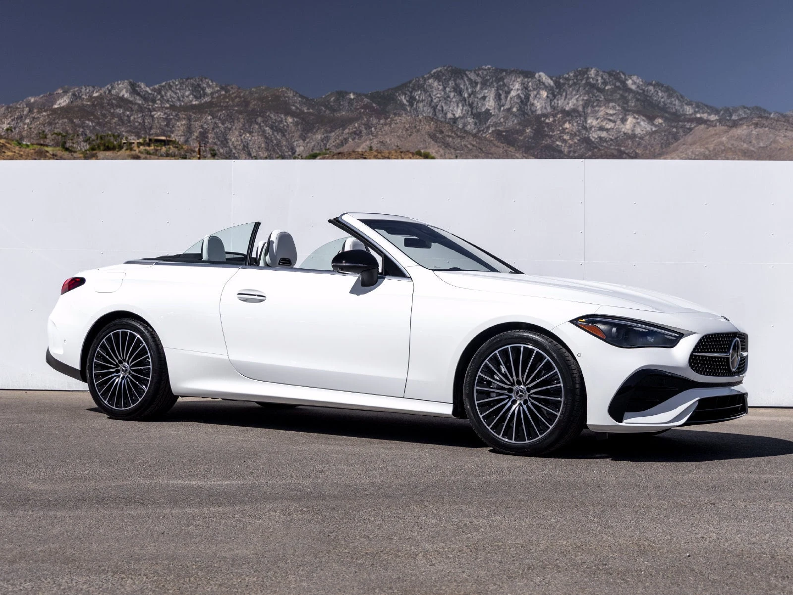 2027 Mercedes-Benz CLE 450 4MATIC Cabriolet (A236), 10/20