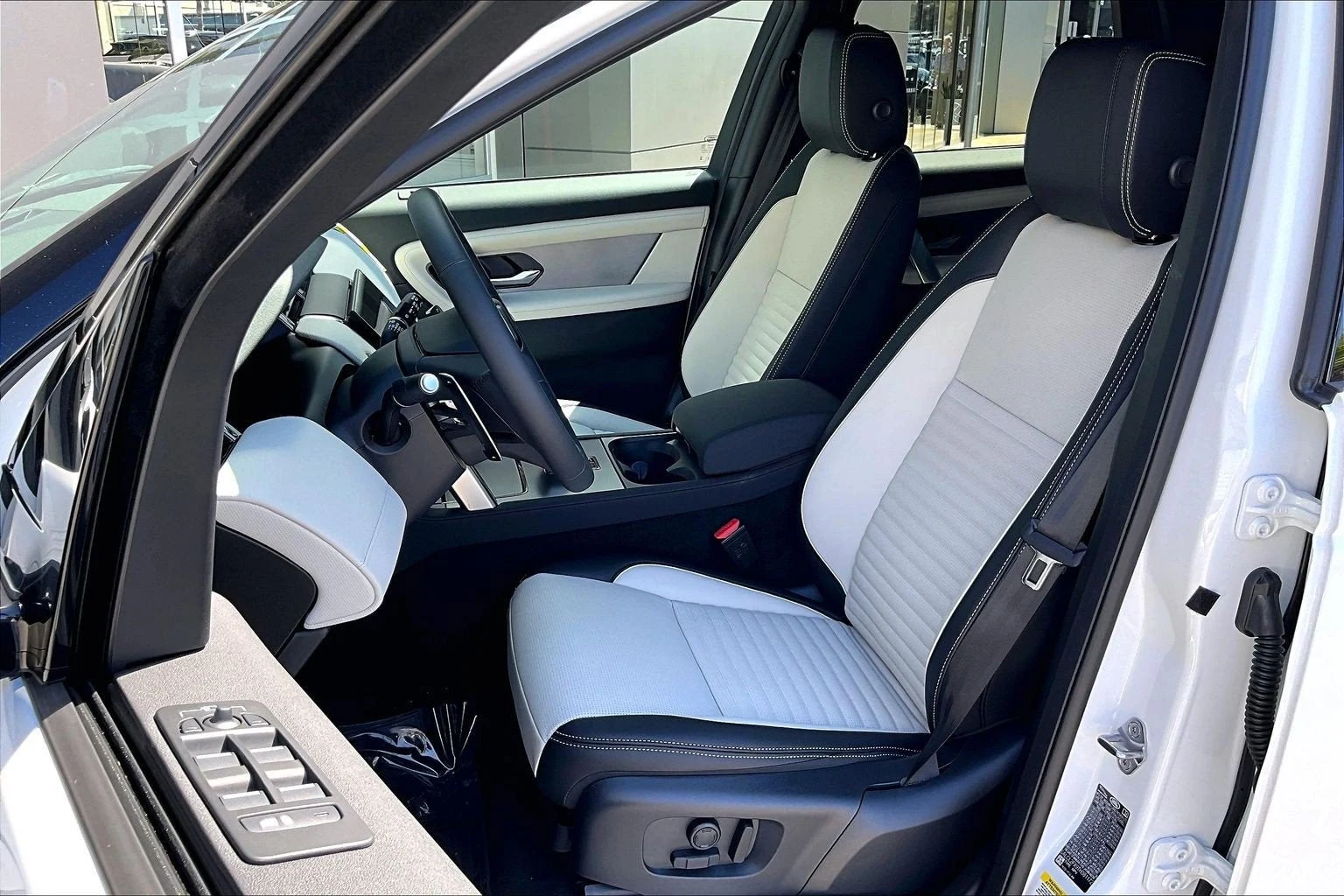 2026 Land Rover Discovery Sport Landmark (L550), 9/14