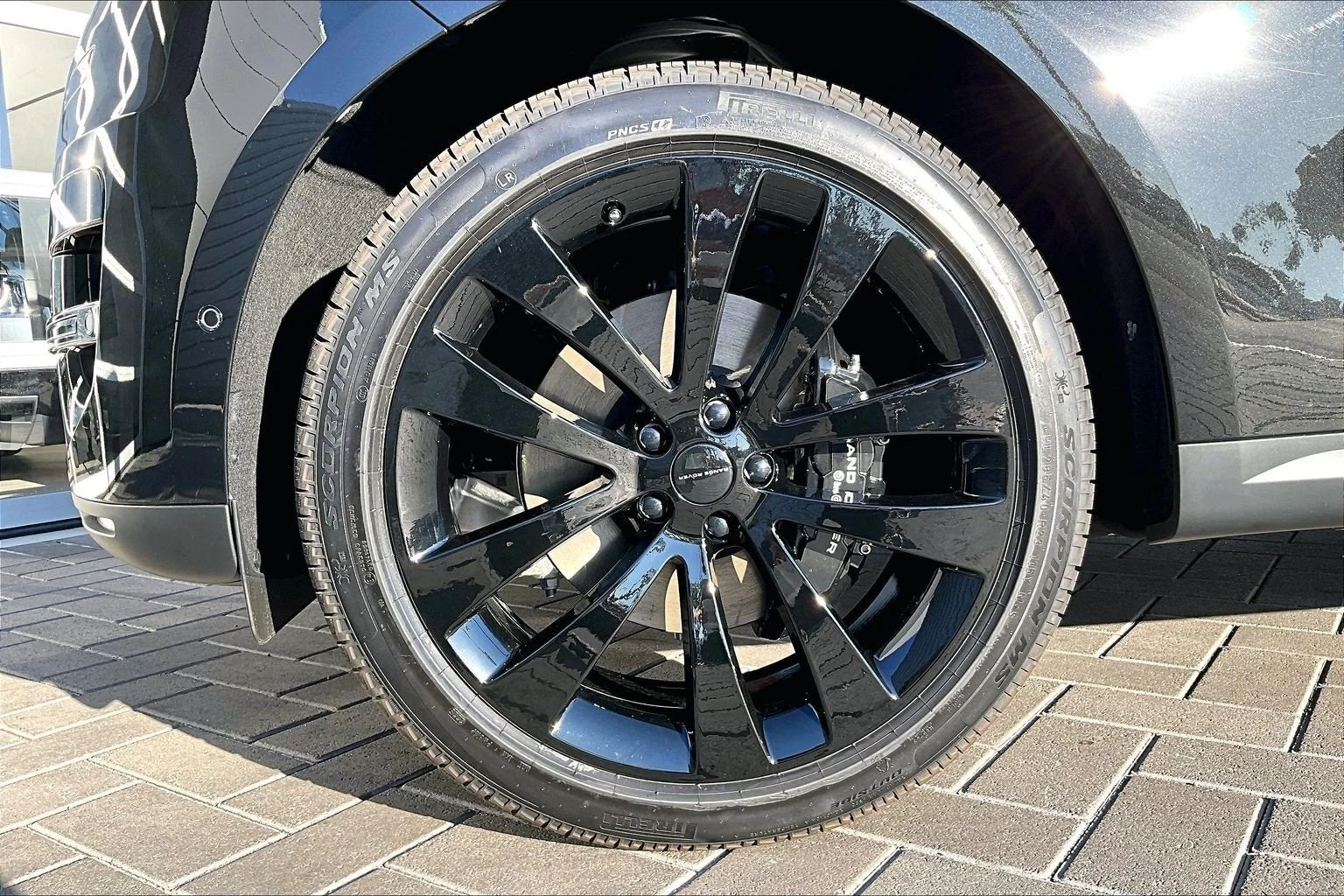 2027 Land Rover Range Rover Sport SE (L461), 12/13