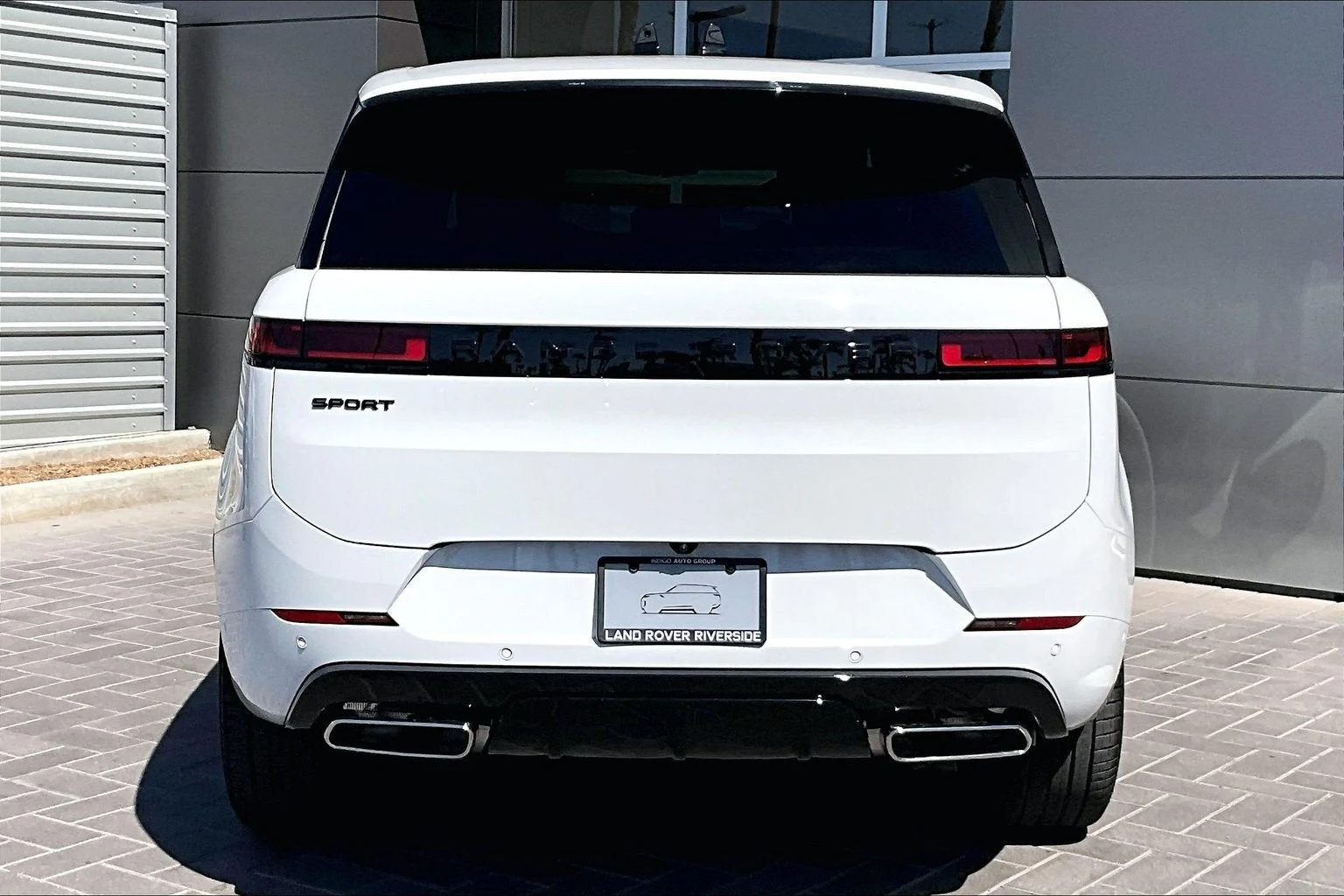 2027 Land Rover Range Rover Sport Plug-In Hybrid Battersea Edition (L461), 4/14