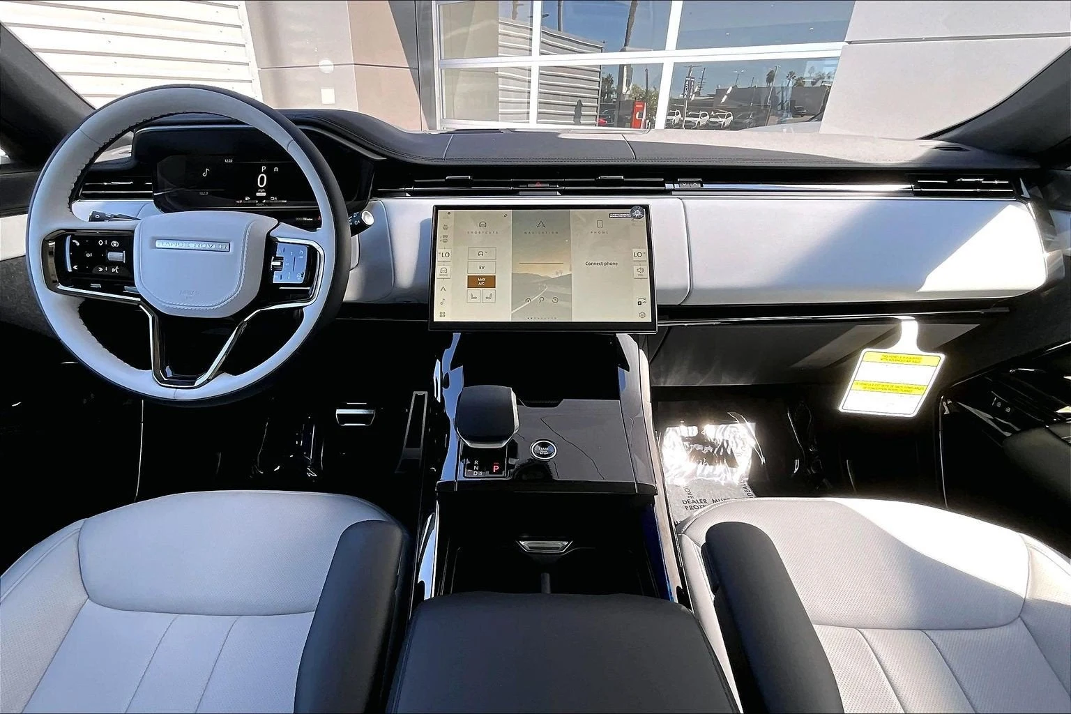 2027 Land Rover Range Rover Sport Plug-In Hybrid Battersea Edition (L461), 5/14