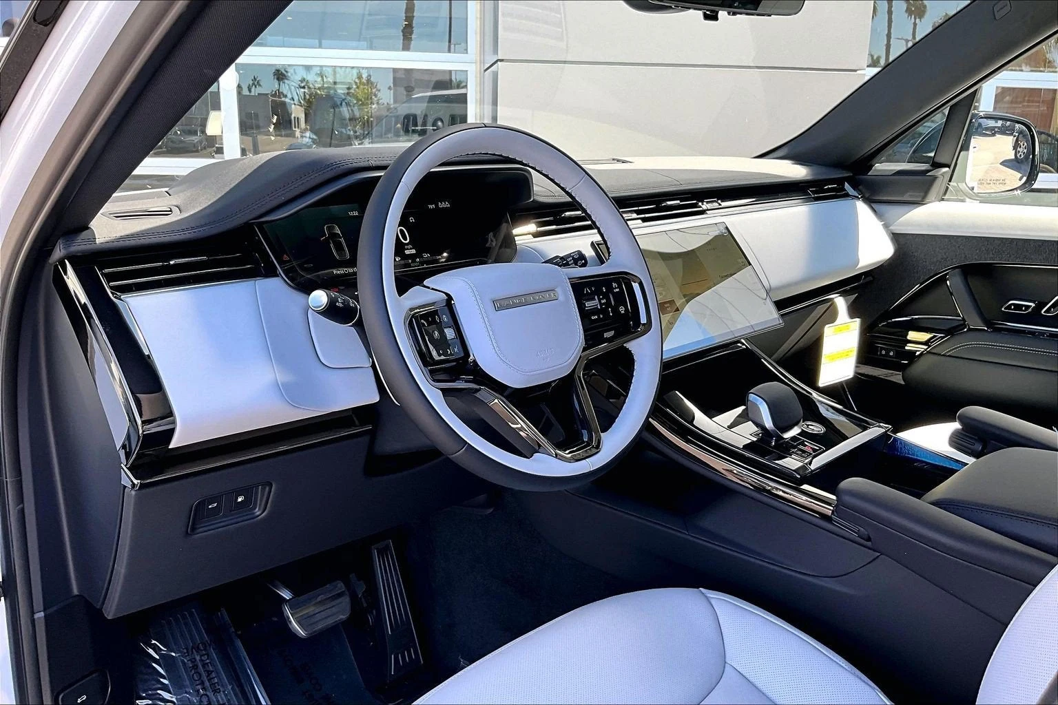 2027 Land Rover Range Rover Sport Plug-In Hybrid Battersea Edition (L461), 6/14