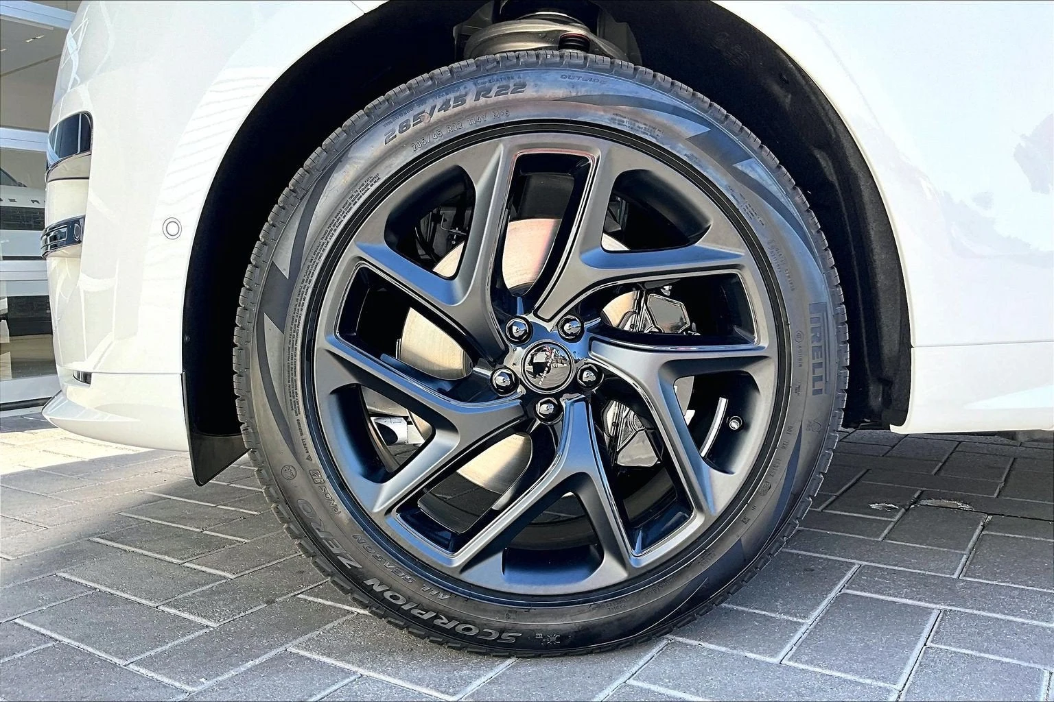 2027 Land Rover Range Rover Sport Plug-In Hybrid Battersea Edition (L461), 12/14