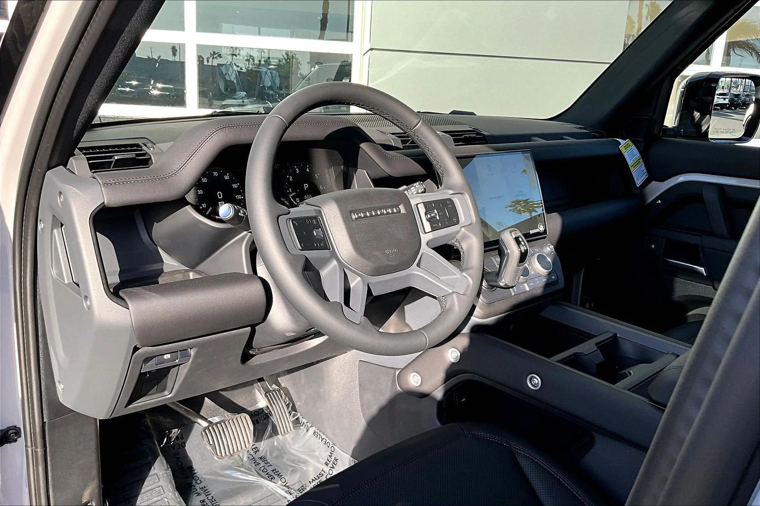 2026 Land Rover Defender 110 S (L663), 6/14
