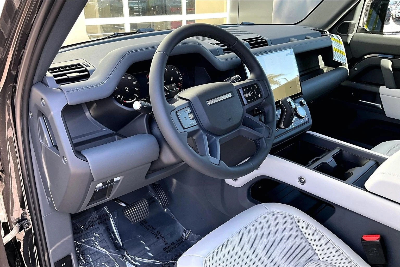 2026 Land Rover Defender 110 S (L663), 6/14