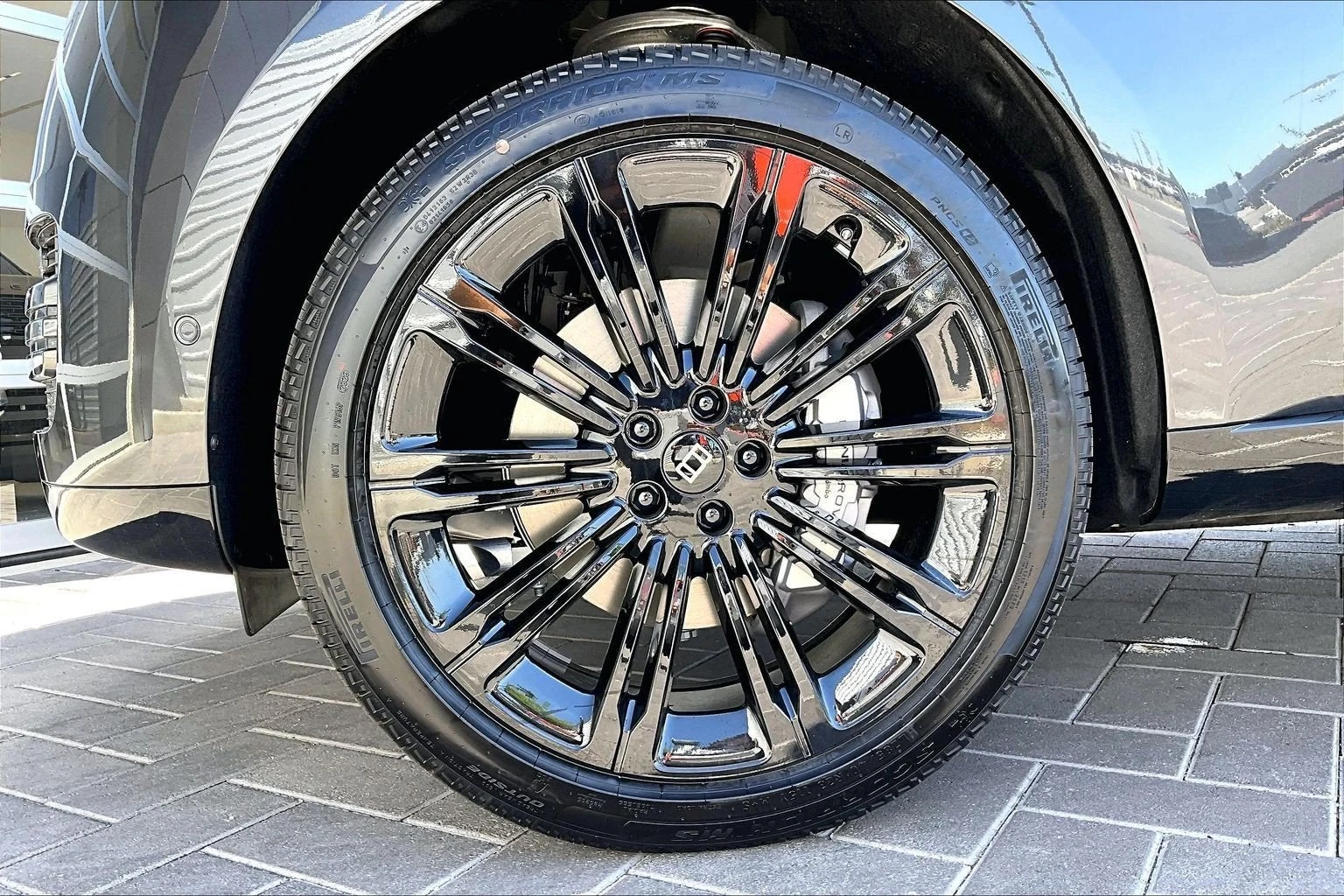 2027 Land Rover Range Rover SE (L460), 12/14