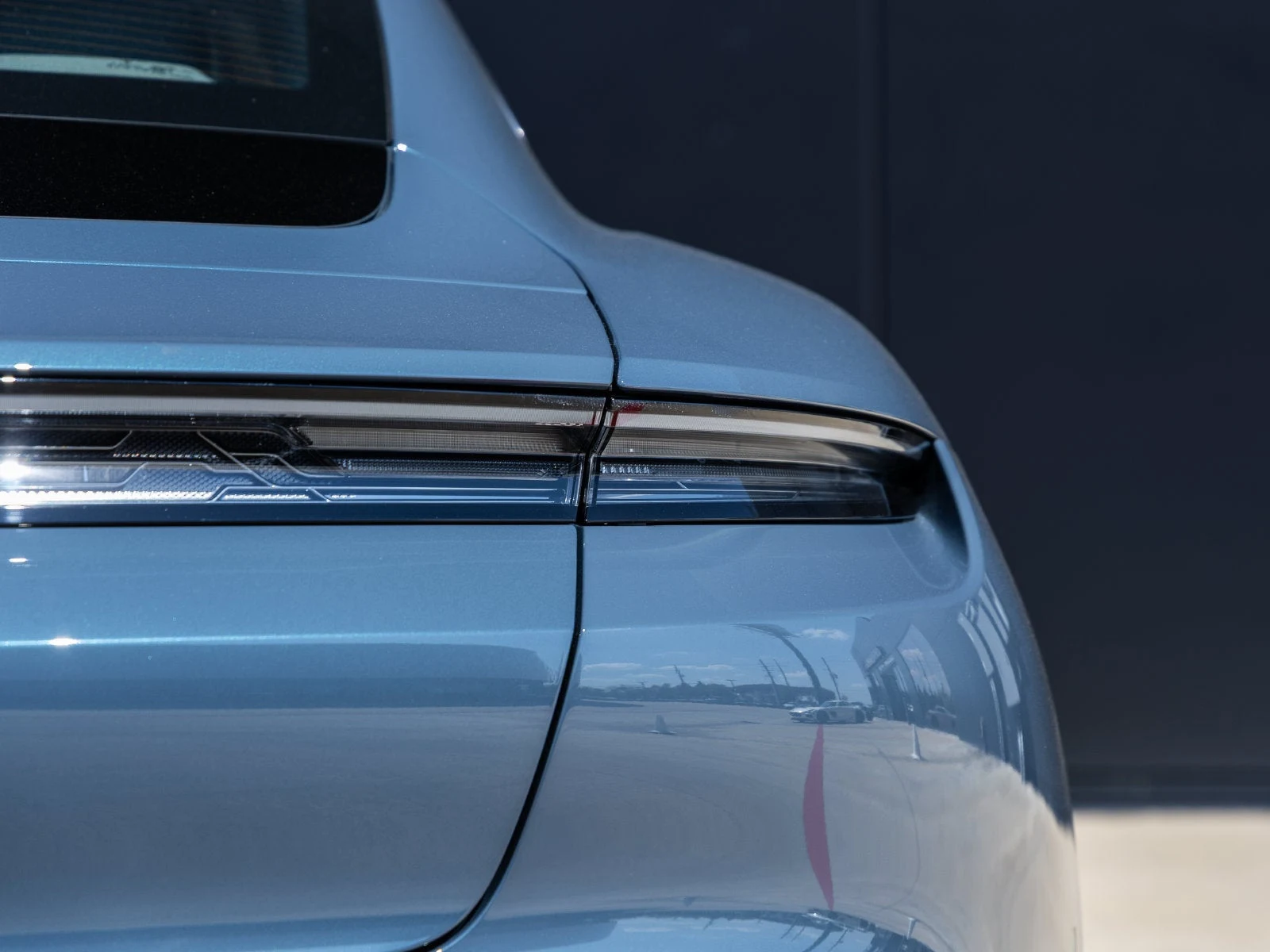 2026 Porsche Taycan 4 Sedan (2025 Update), 14/20