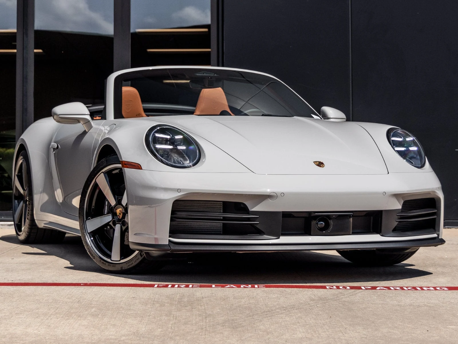 2026 Porsche 911 Carrera Cabriolet (992.2), 6/20