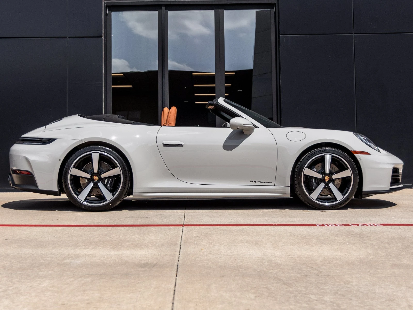 2026 Porsche 911 Carrera Cabriolet (992.2), 12/20