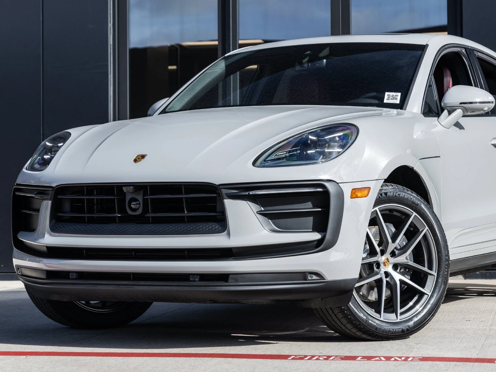 2026 Porsche Macan (95B), 7/20