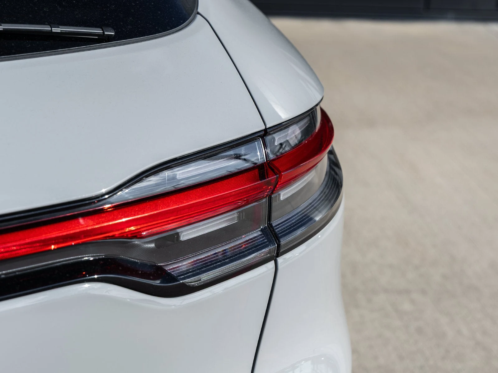 2026 Porsche Macan (95B), 14/20
