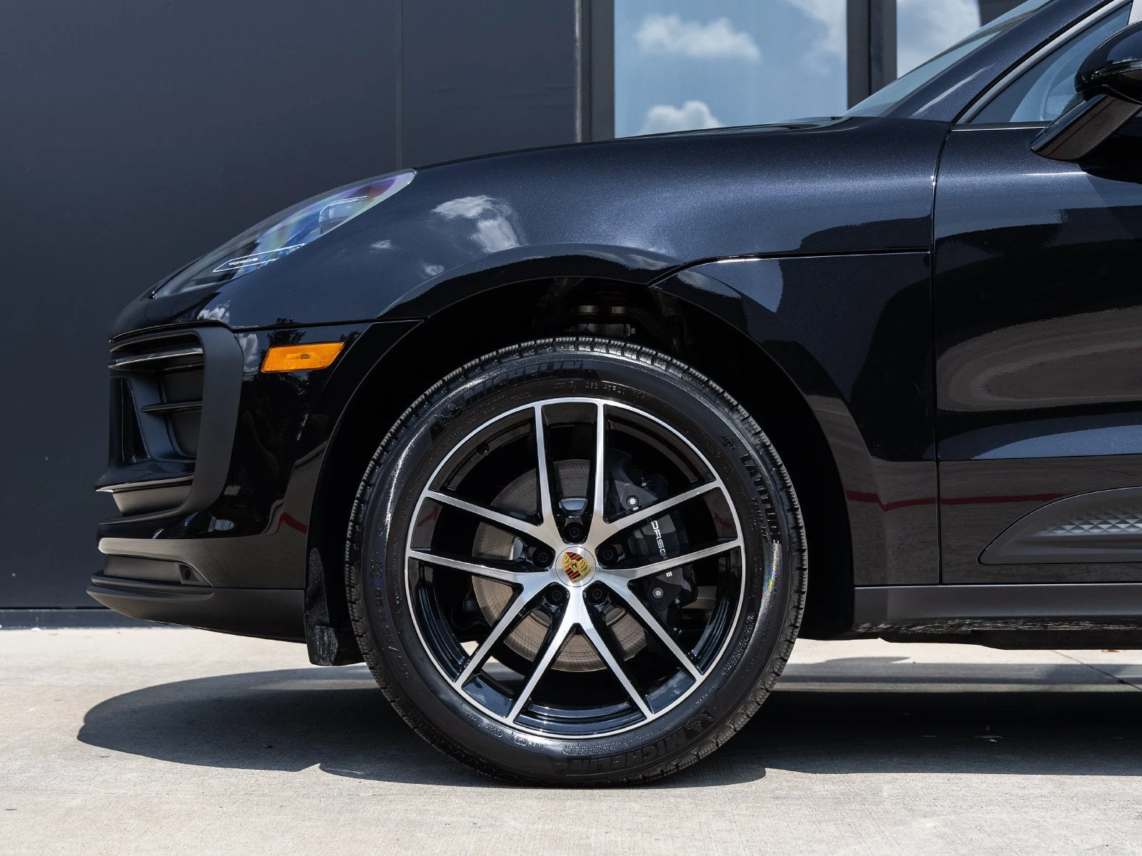 2026 Porsche Macan (95B), 13/20