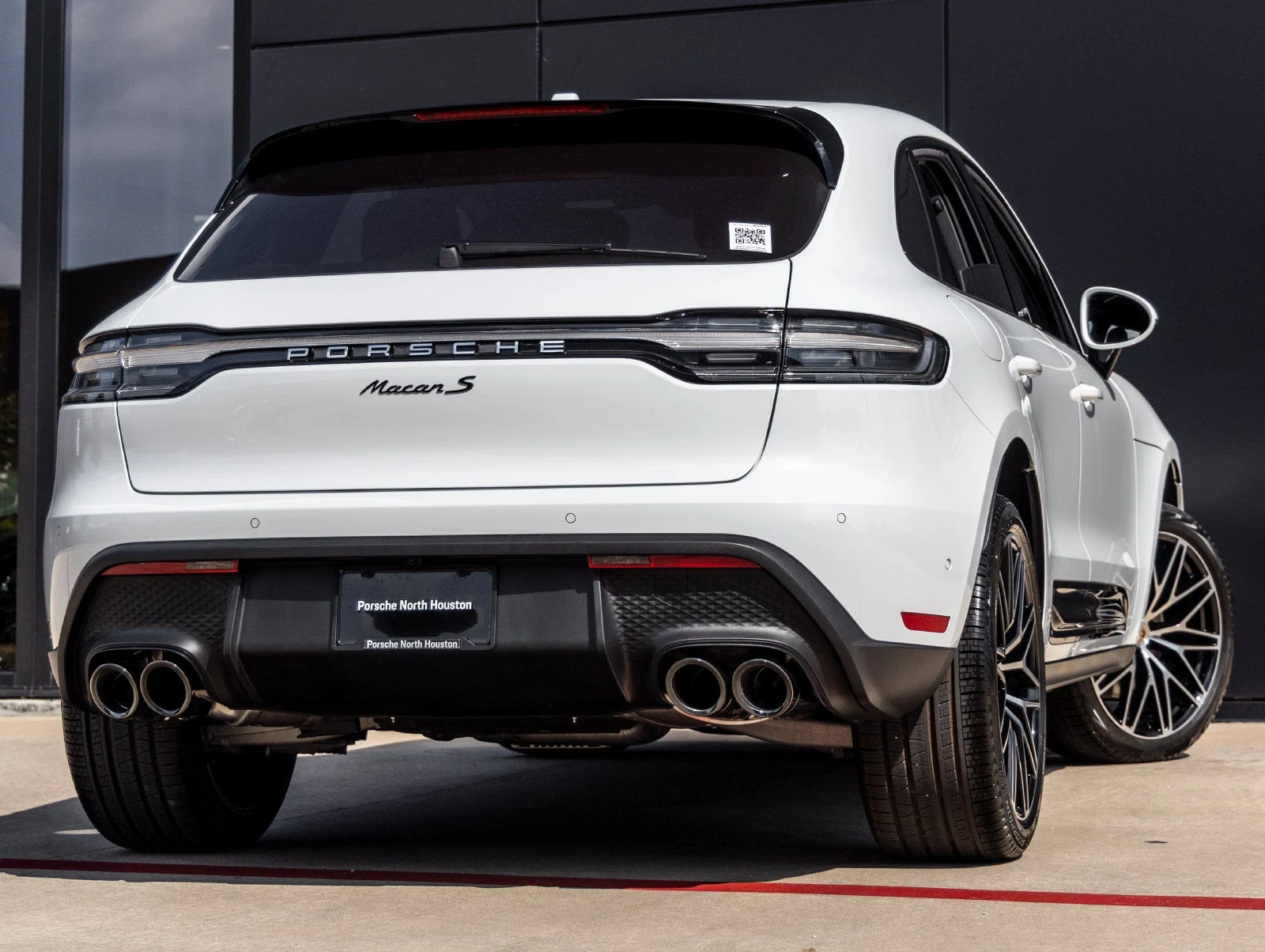 2026 Porsche Macan S (95B), 11/20