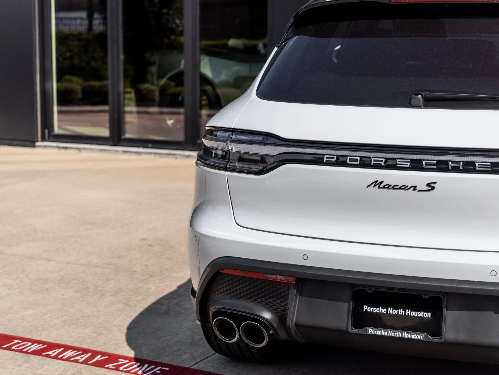 2026 Porsche Macan S (95B), 13/20