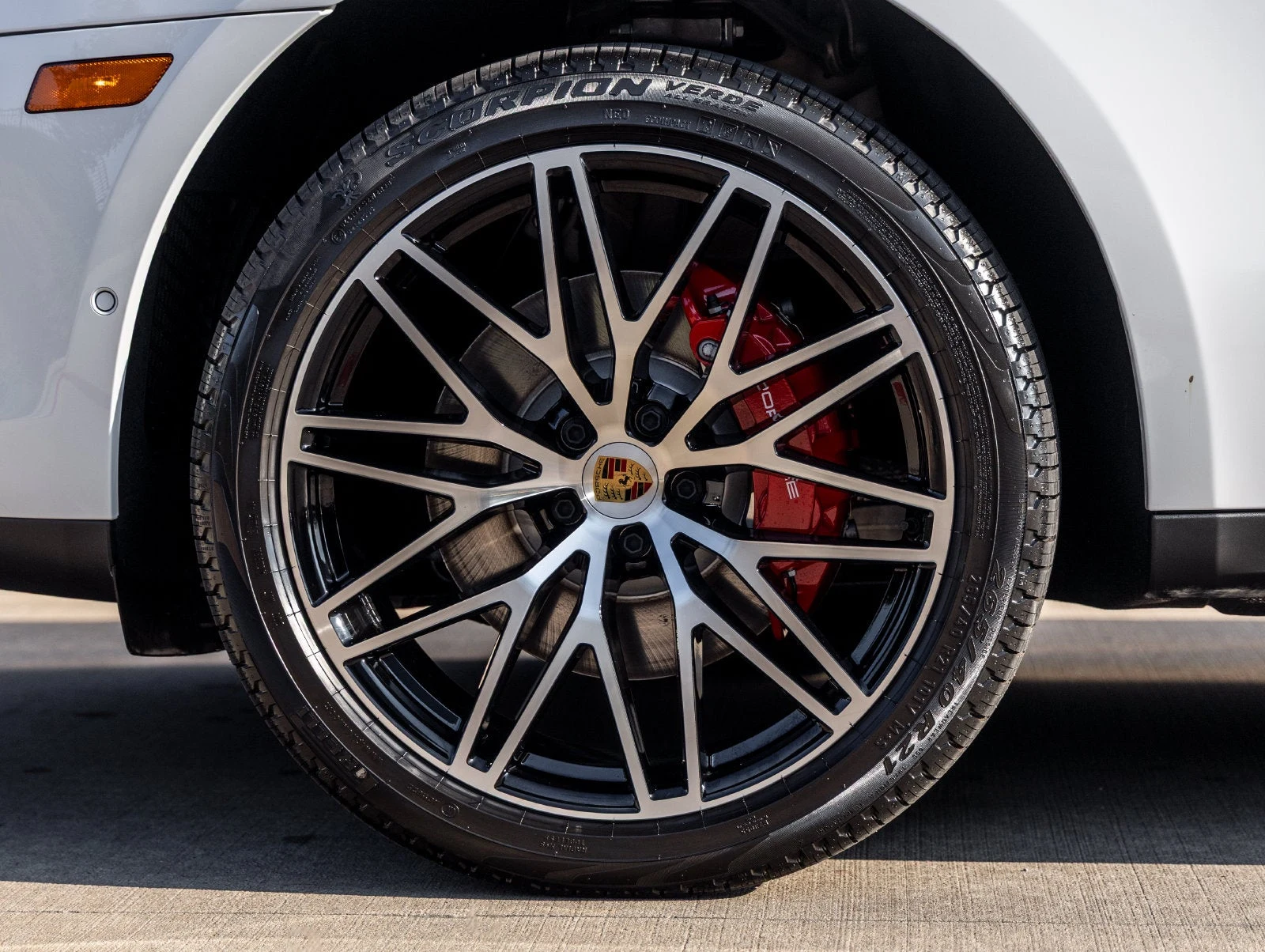 2026 Porsche Macan S (95B), 15/20