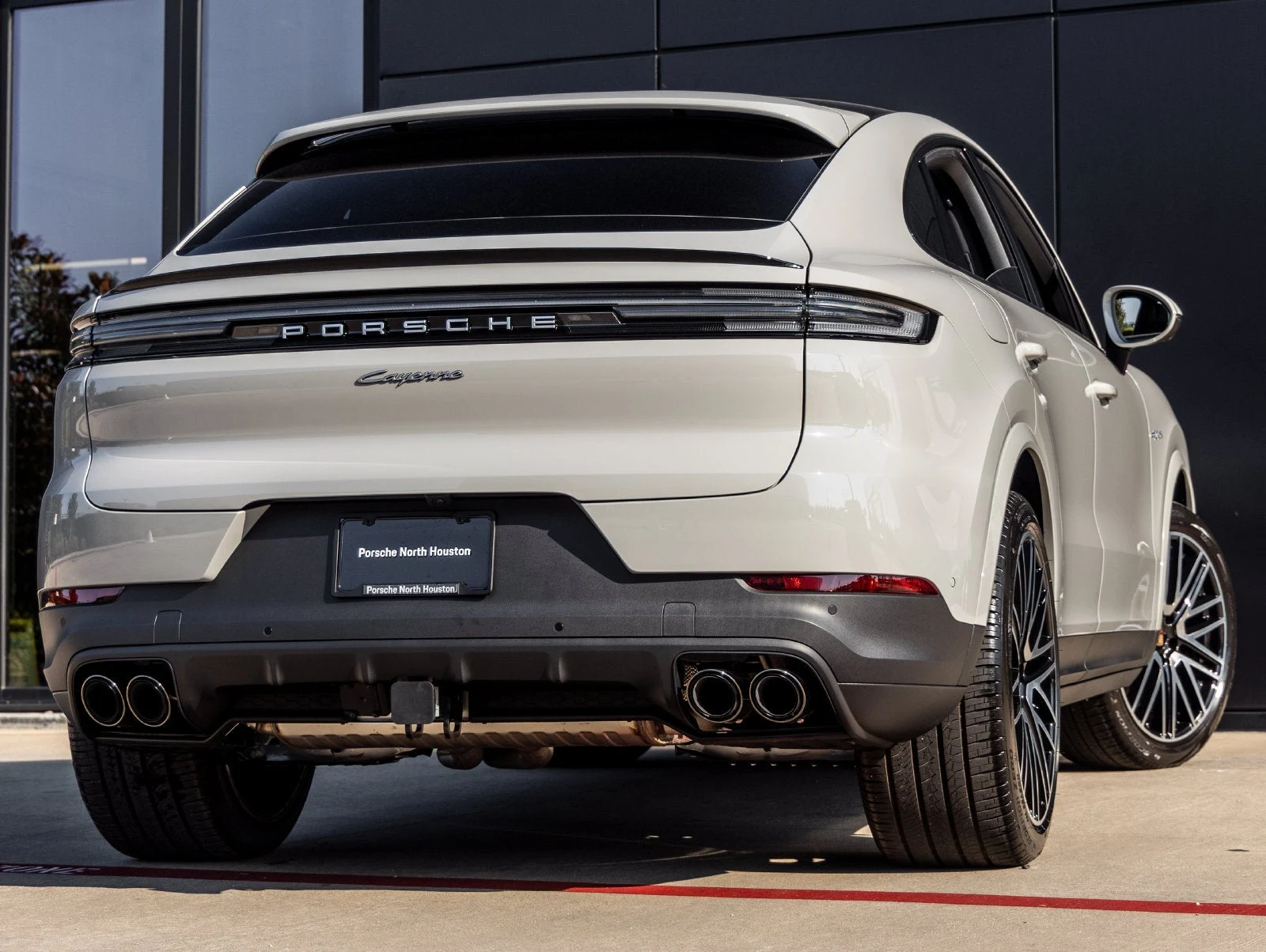2026 Porsche Cayenne E-Hybrid Coupé (3rd Generation), 11/20