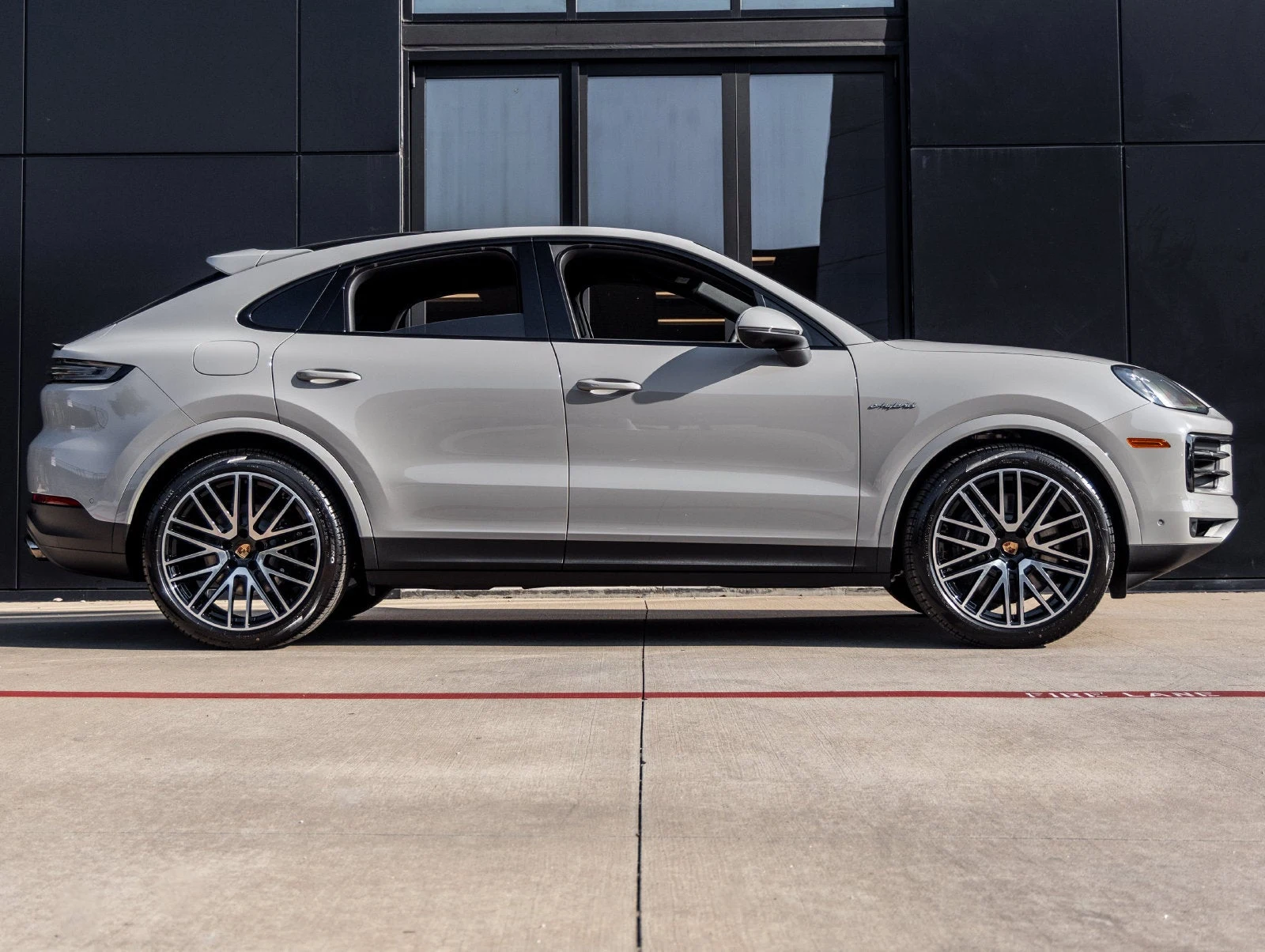 2026 Porsche Cayenne E-Hybrid Coupé (3rd Generation), 12/20