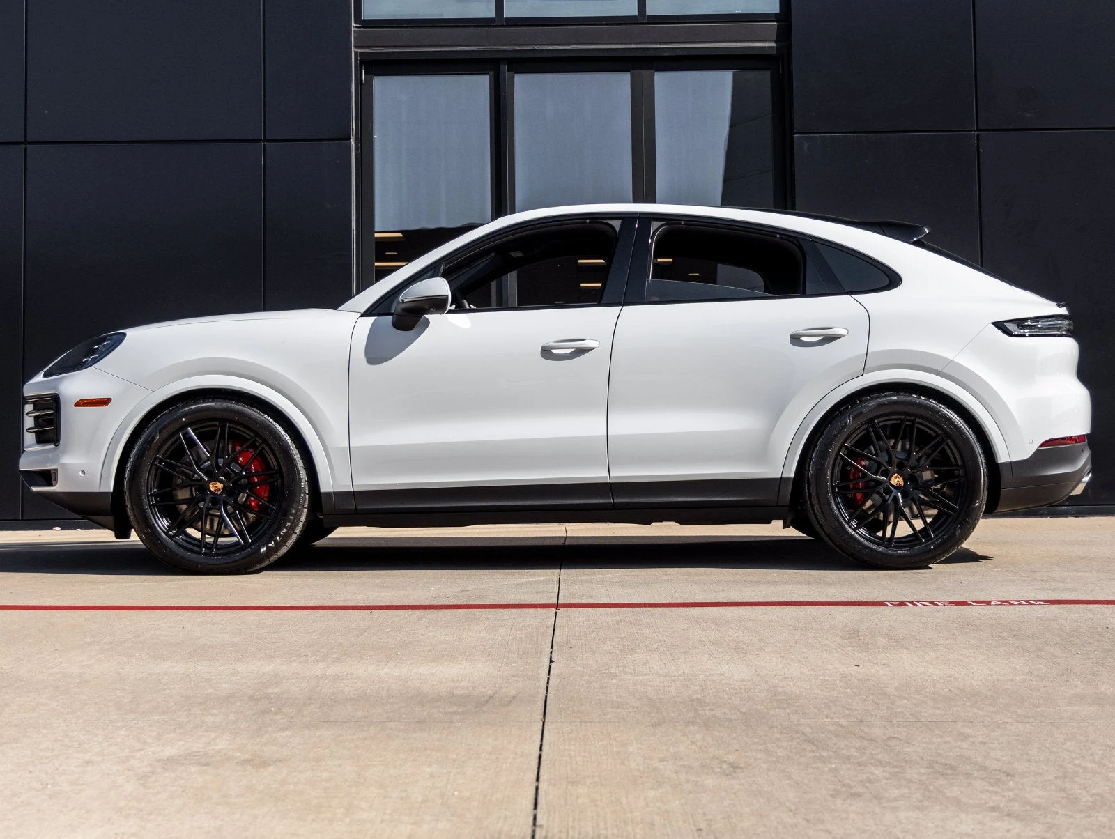 2026 Porsche Cayenne S Coupé (3rd Generation), 2/20