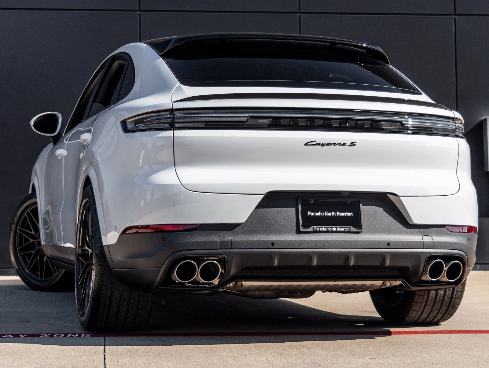 2026 Porsche Cayenne S Coupé (3rd Generation), 3/20