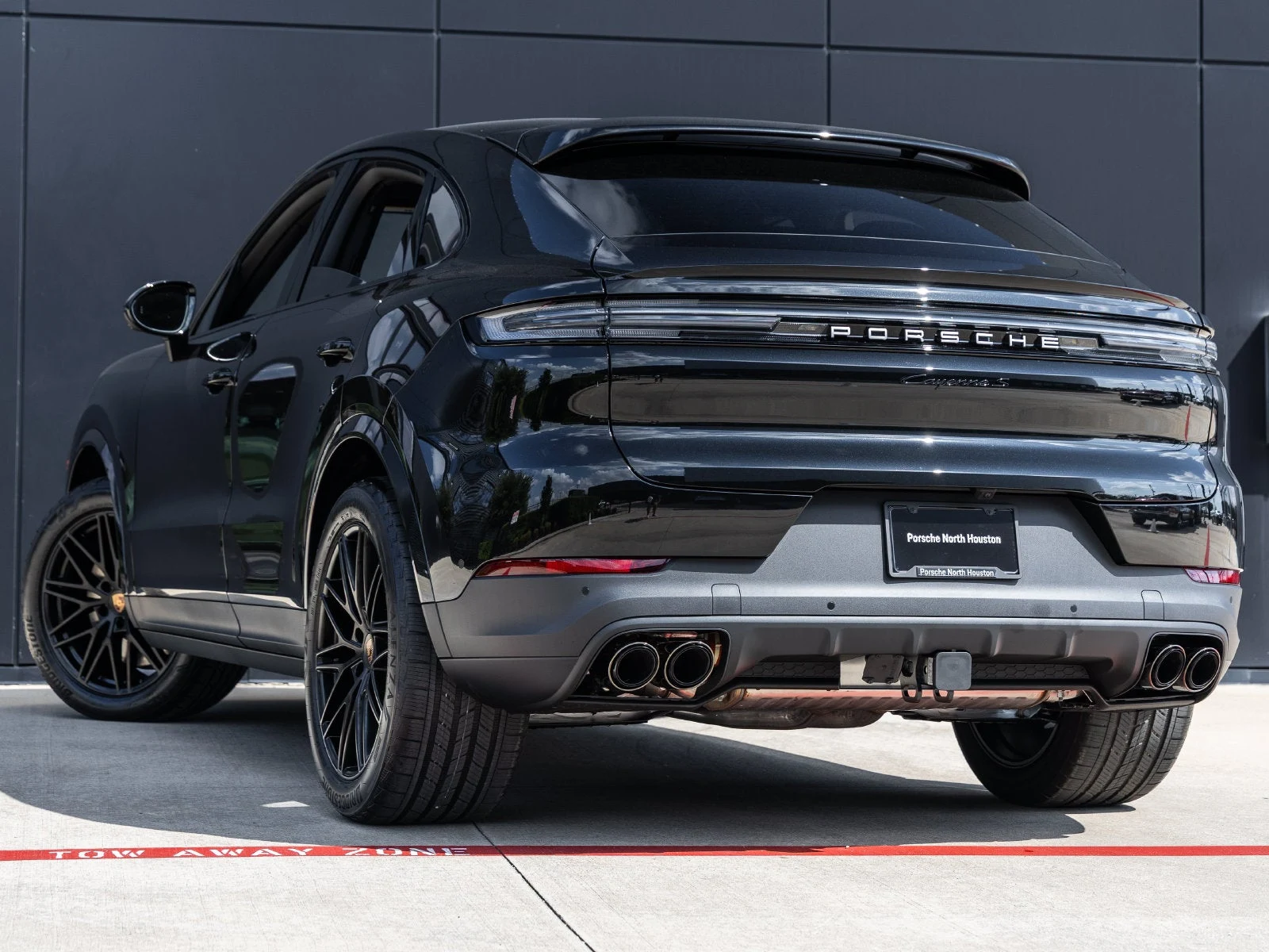 2026 Porsche Cayenne S Coupé (3rd Generation), 3/20