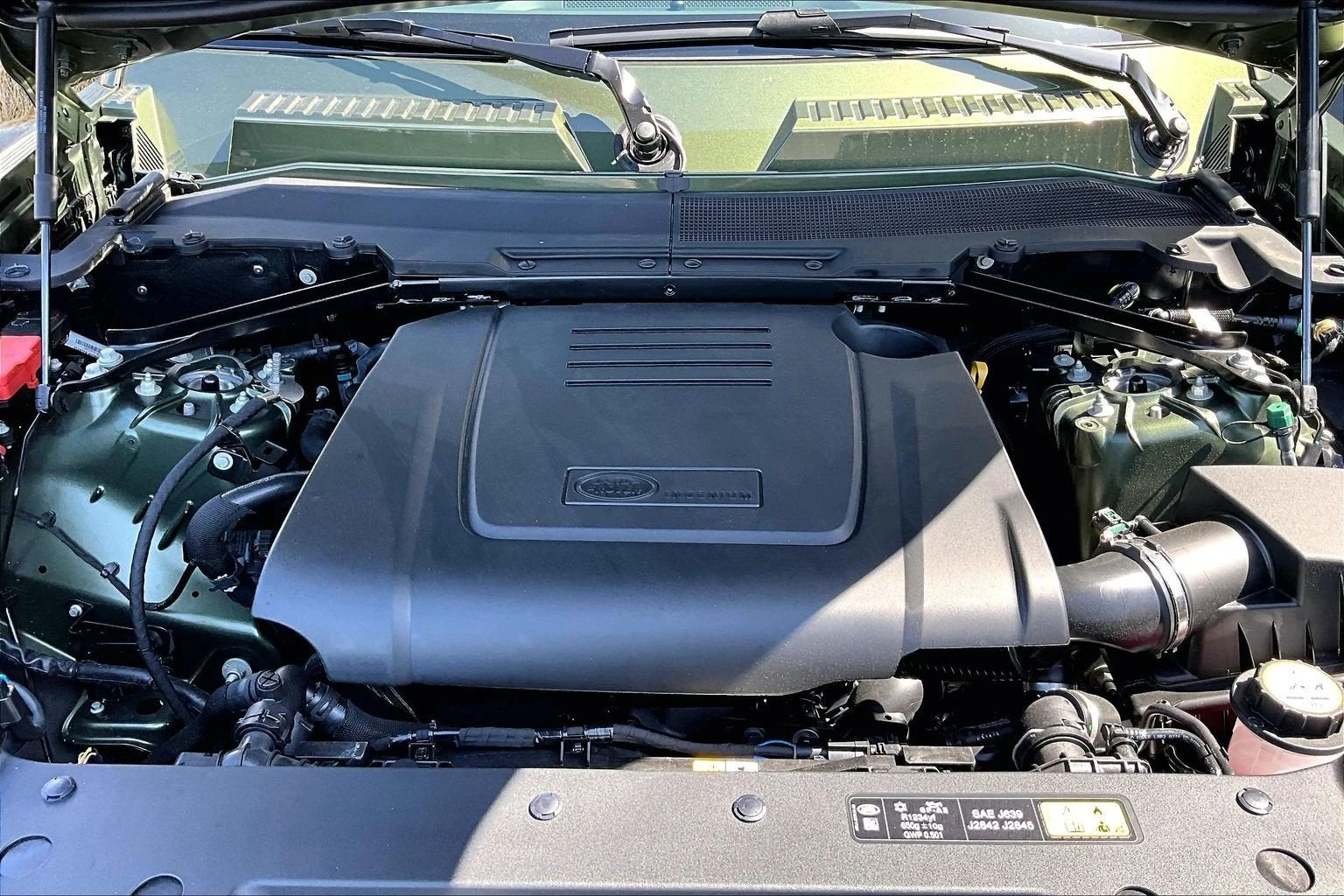 2026 Land Rover Defender 110 S (L663), 11/14