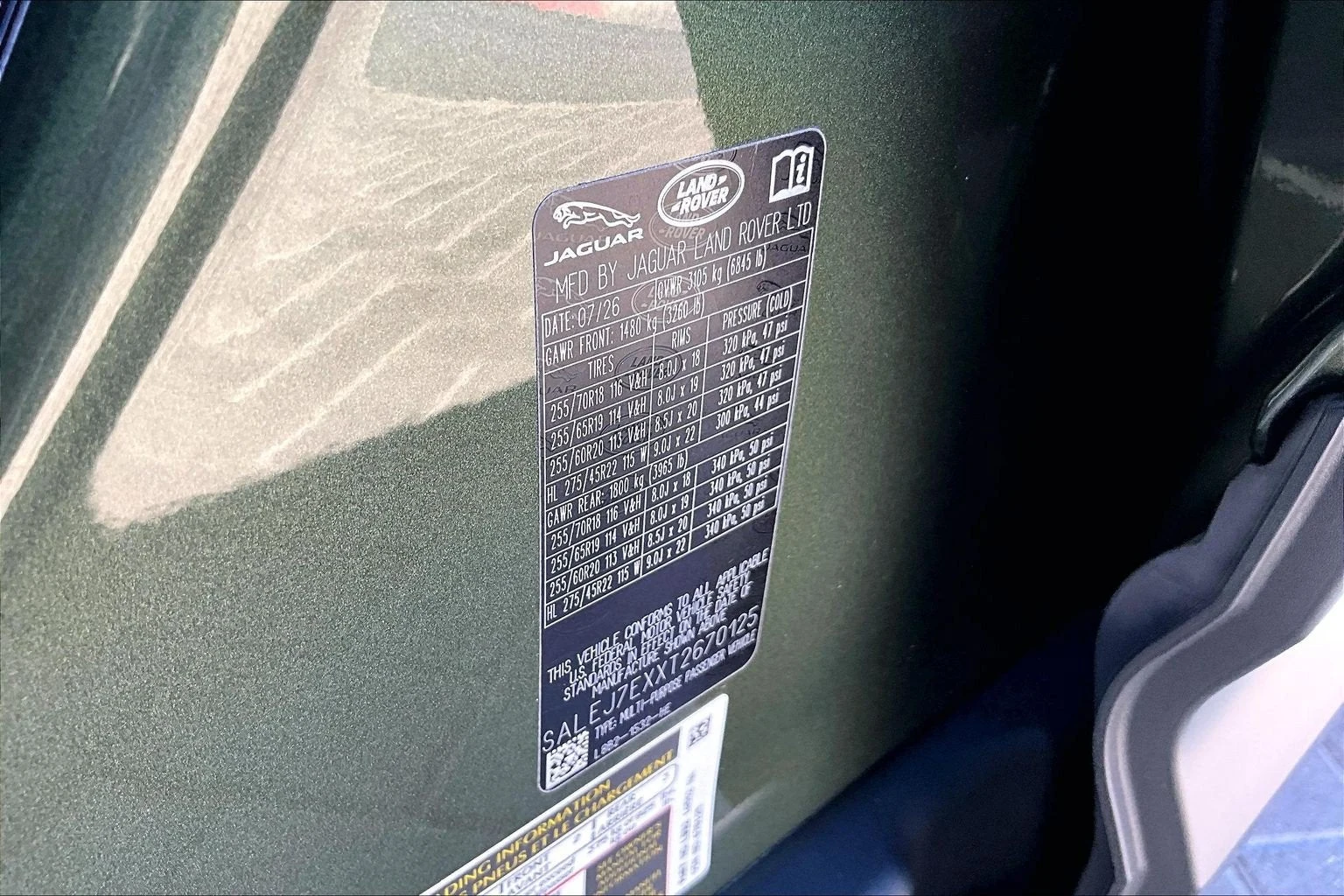 2026 Land Rover Defender 110 S (L663), 14/14