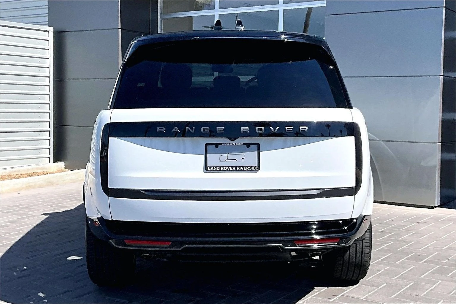 2027 Land Rover Range Rover SE LWB (L460), 4/15