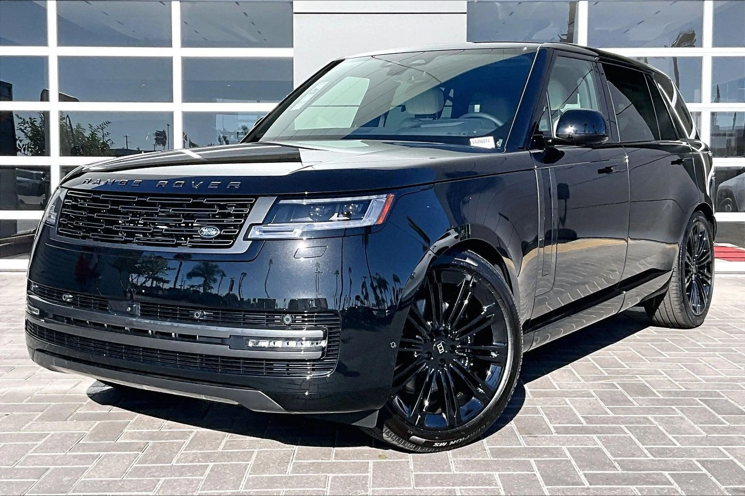 Land Rover Range Rover SE LWB (L460) · Santorini Black · Indigo Auto Group