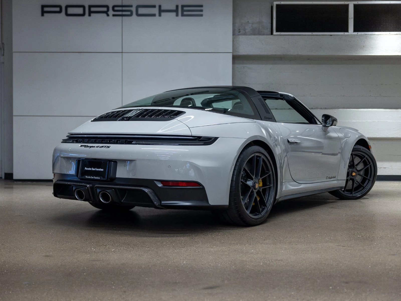 2026 Porsche 911 Targa 4 GTS (992.2), 8/20