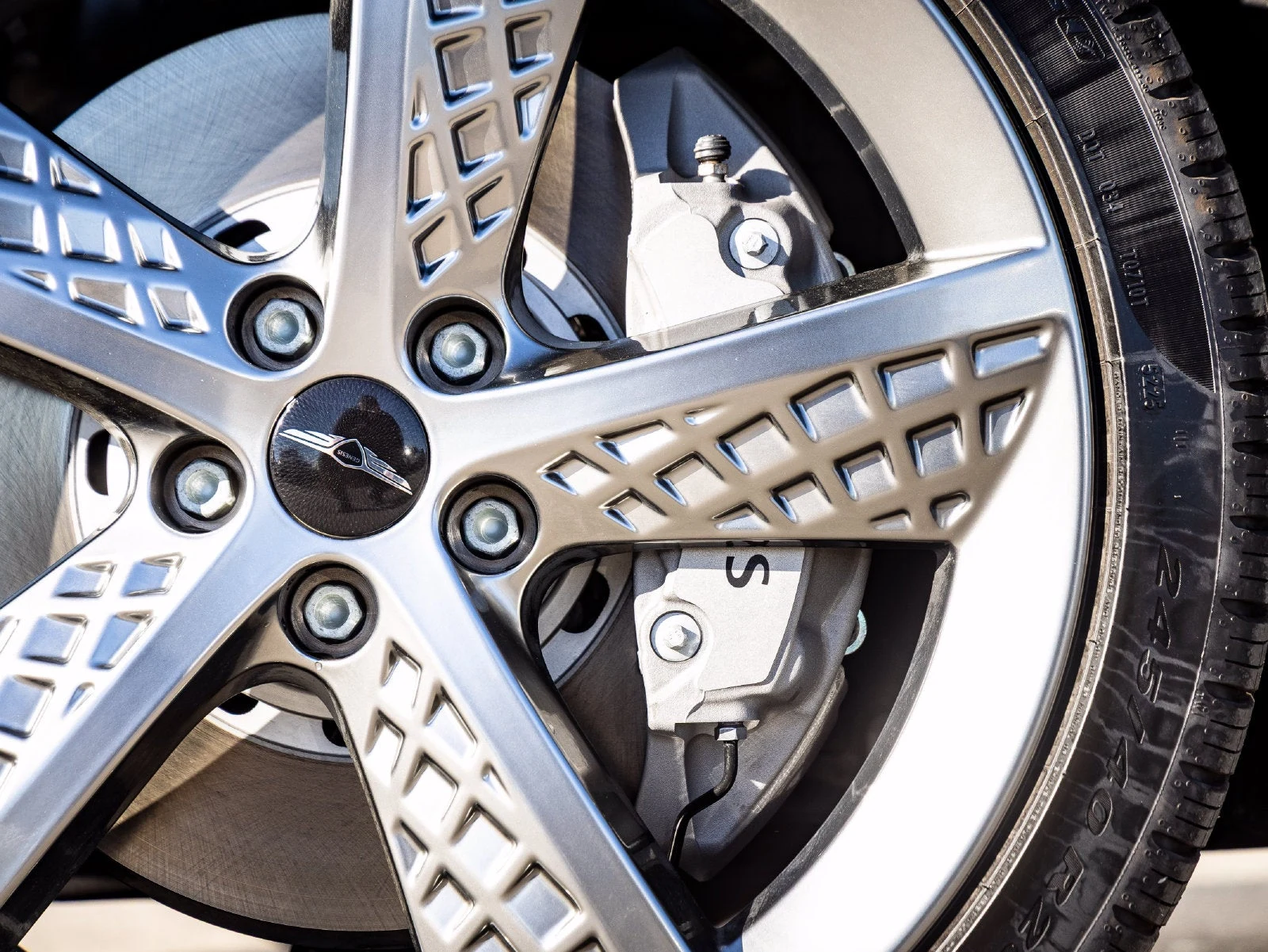 2027 Genesis G80 2.5T Sport Prestige (2024 Update), 6/20