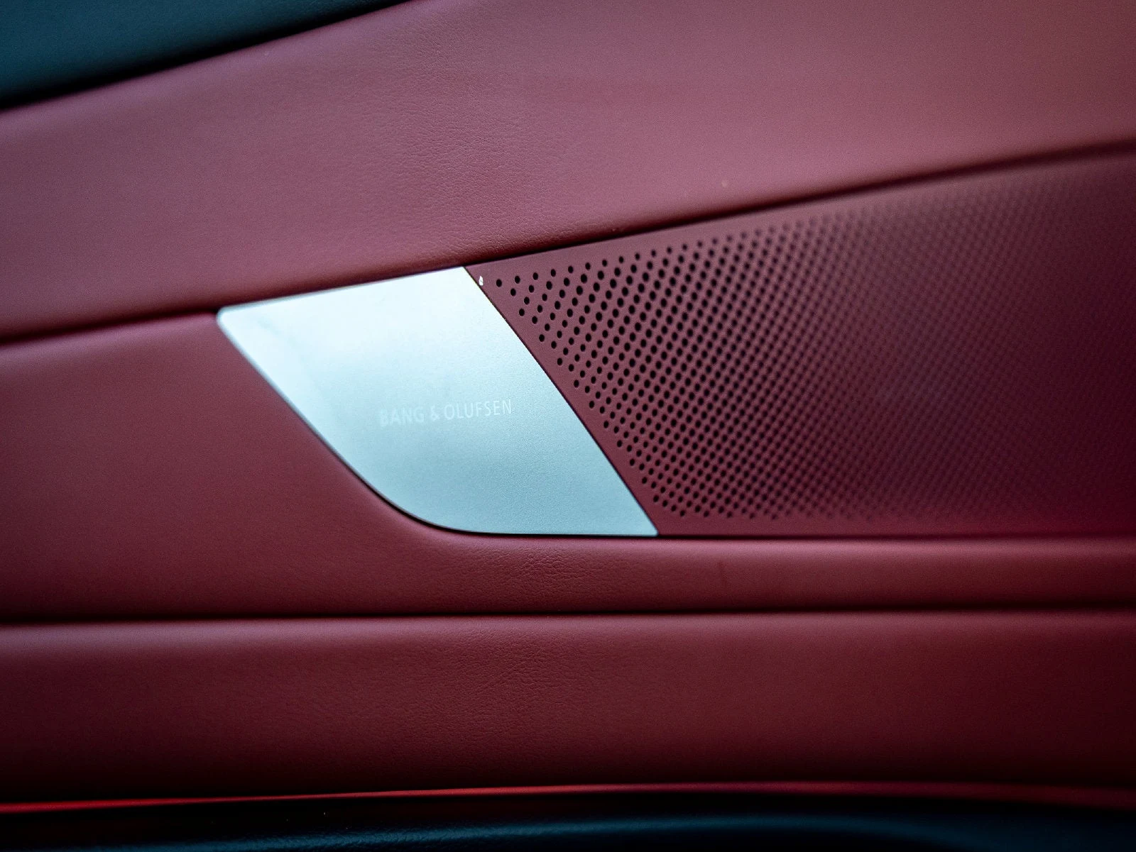 2027 Genesis G80 2.5T Sport Prestige (2024 Update), 17/20