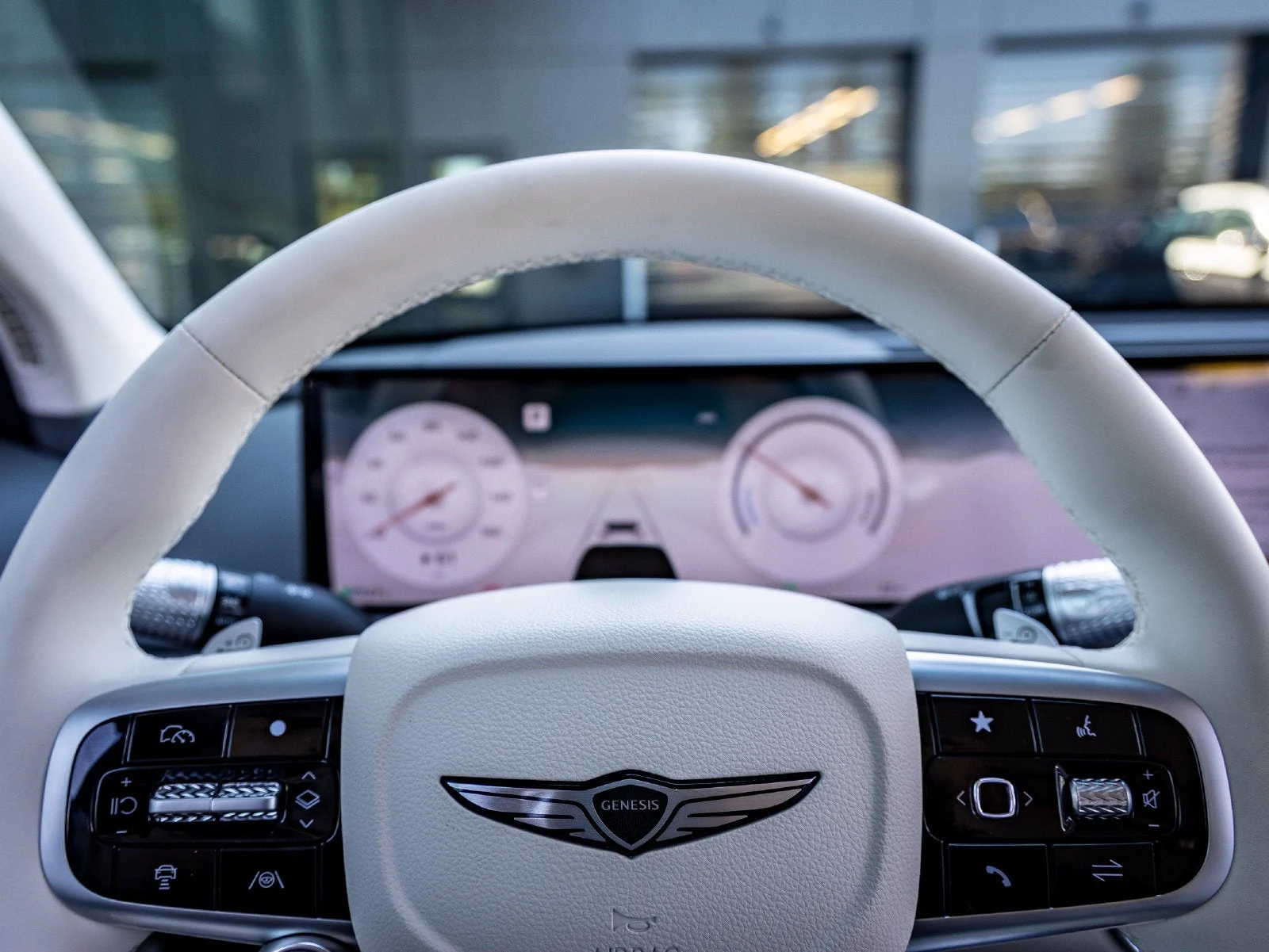 2027 Genesis GV60 (2025 Update), 19/20
