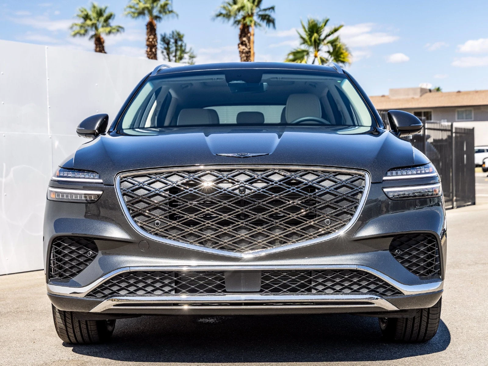 2027 Genesis GV70 2.5T Advanced (2024 Update), 3/20