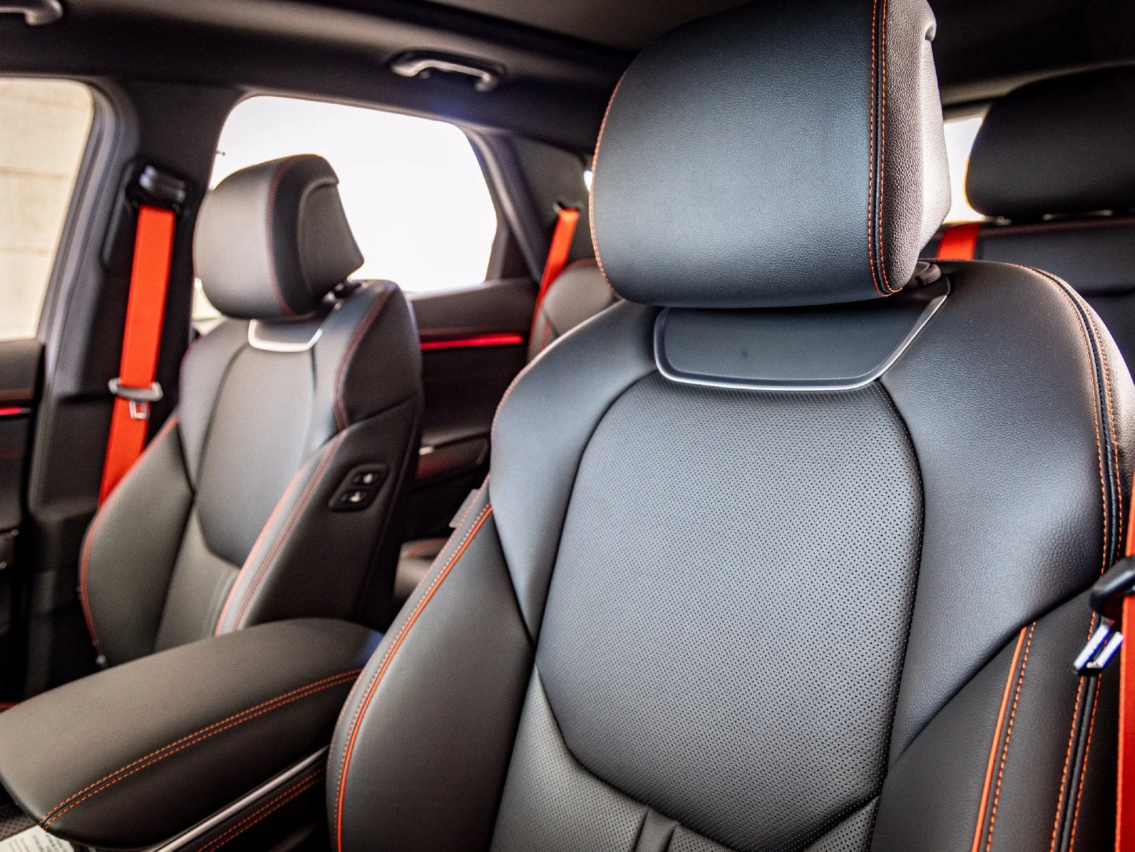 2027 Genesis GV70 2.5T Sport Prestige (2024 Update), 19/20