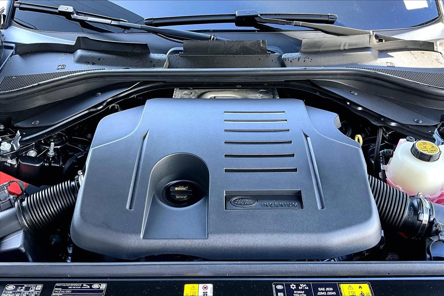 2027 Land Rover Range Rover Sport Plug-In Hybrid Battersea Edition (L461), 11/14