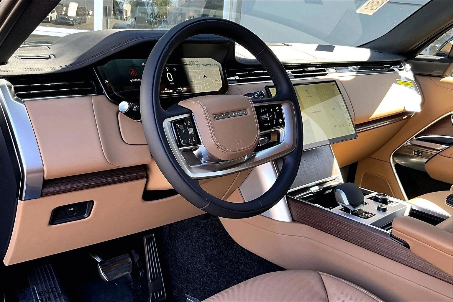 2027 Land Rover Range Rover SE (L460), 6/14