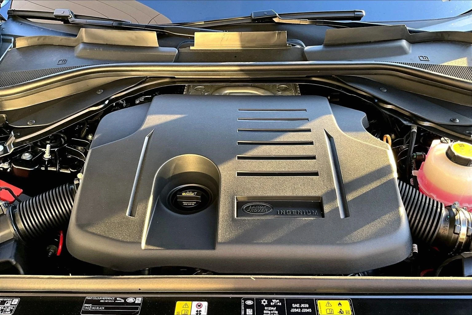 2027 Land Rover Range Rover SE (L460), 11/14