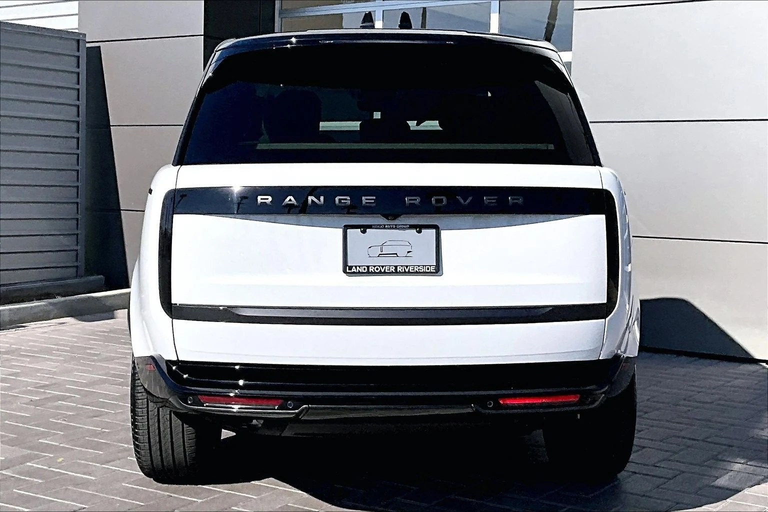 2027 Land Rover Range Rover SE (L460), 4/14