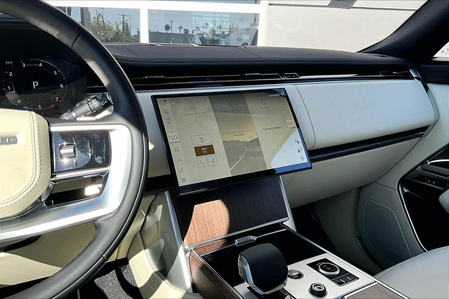 2027 Land Rover Range Rover SE (L460), 7/14