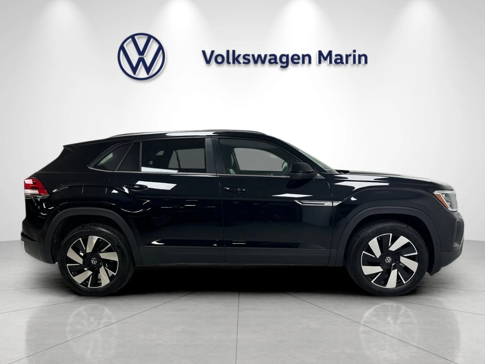 2026 Volkswagen Atlas Cross Sport 2.0T SE with Technology (2024 Update), 6/20