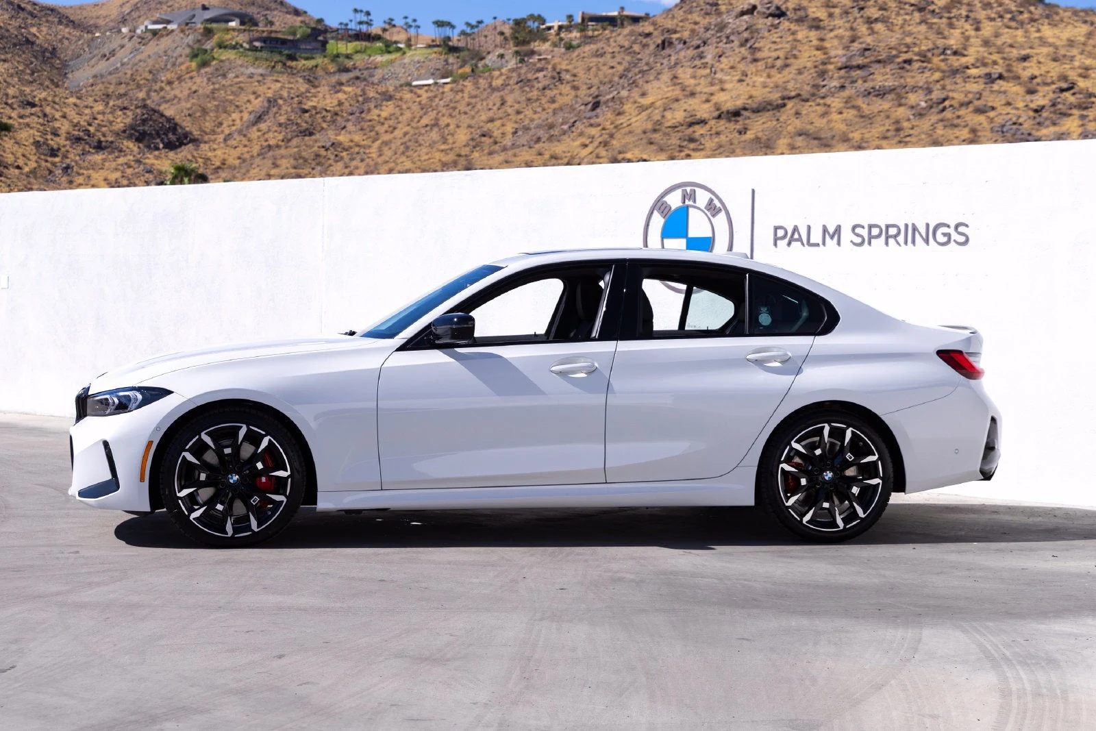 2026 BMW 330i (G20), 3/20
