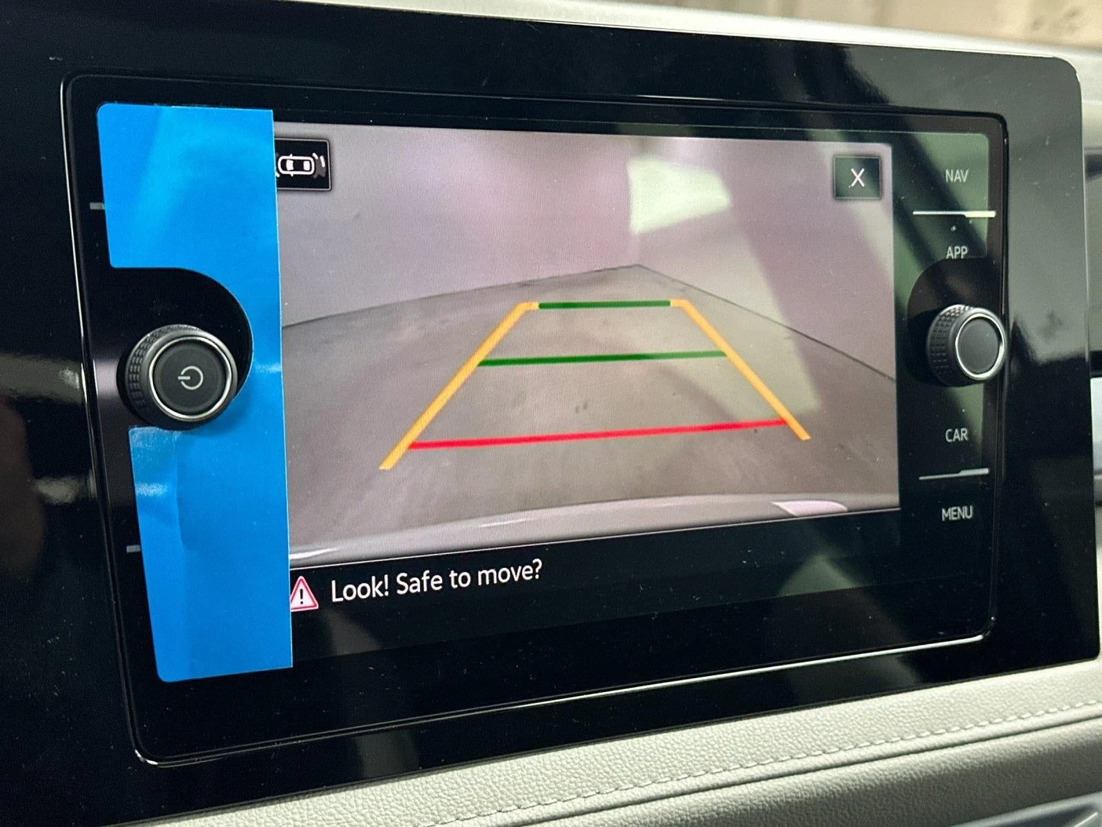 2027 Volkswagen Taos SEL (2025 Update), 19/20
