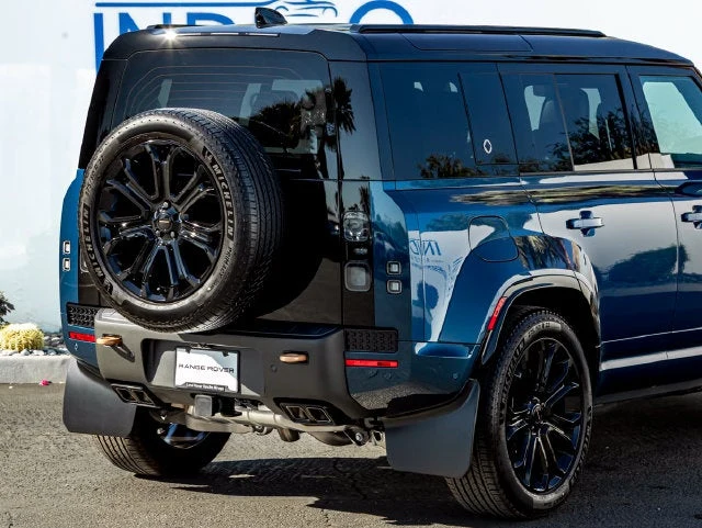 2026 Land Rover Defender OCTA (L663), 7/20
