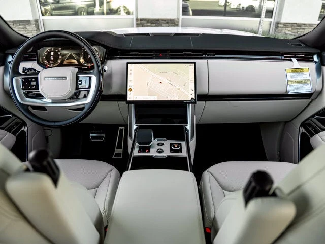2027 Land Rover Range Rover SE (L460), 18/20