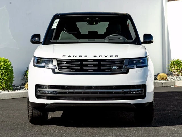 2027 Land Rover Range Rover Plug-In Hybrid SE (L460), 3/20