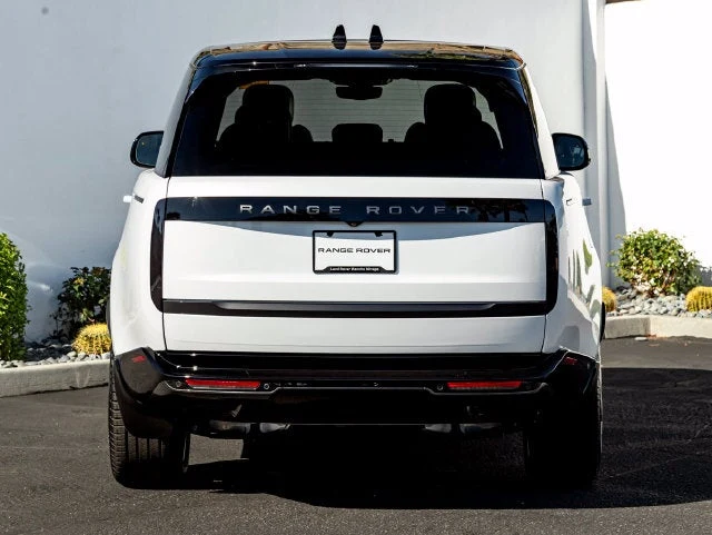 2027 Land Rover Range Rover Plug-In Hybrid SE (L460), 8/20