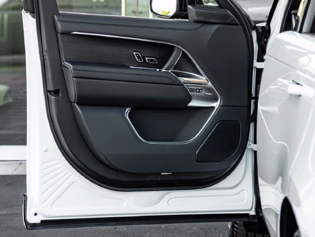 2027 Land Rover Range Rover Plug-In Hybrid SE (L460), 12/20