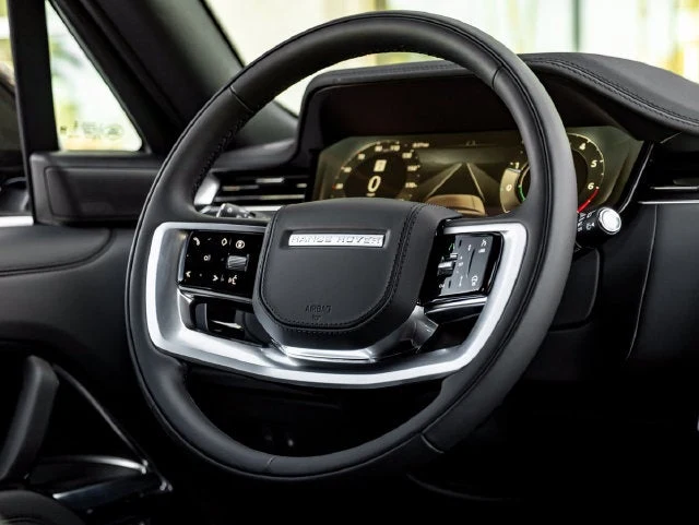 2027 Land Rover Range Rover Plug-In Hybrid SE (L460), 19/20