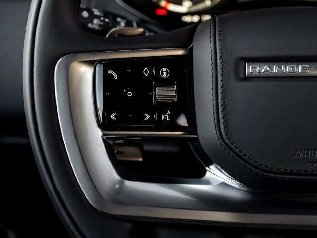2027 Land Rover Range Rover Plug-In Hybrid SE (L460), 20/20