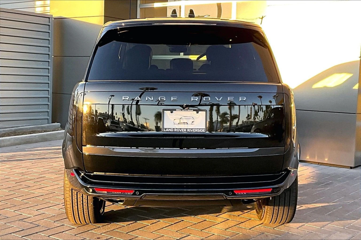 2027 Land Rover Range Rover SE (L460), 4/14